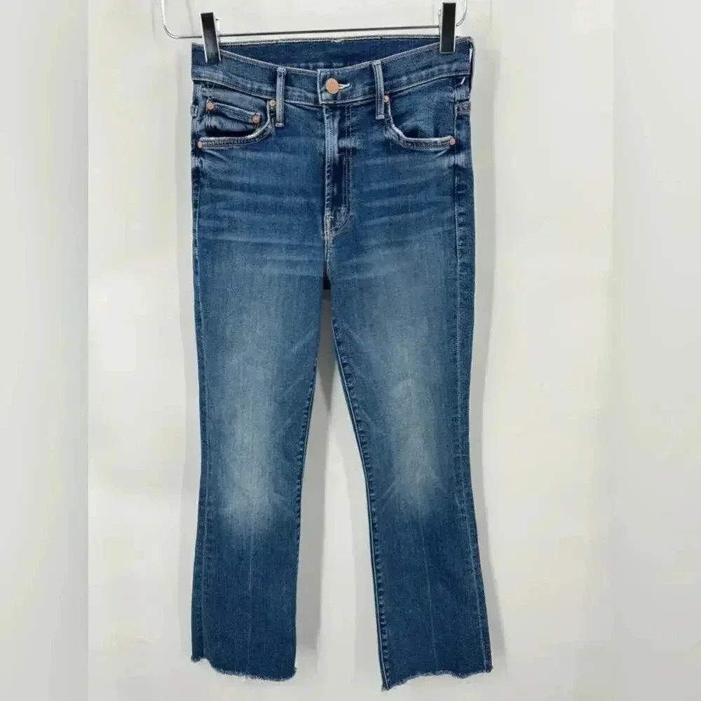 Mother The Insider Crop Step walking on coals size 25 jeans B16